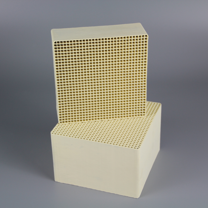 SCR脱硝催化剂长时间使用后会降低其活性吗？