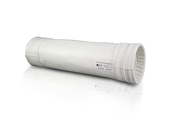 涤纶除尘布袋功能比较：覆膜与防水的差异